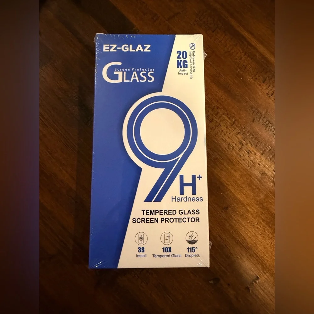 🌟 Great Deal on iPhone 14 Phone 4 Case Bundle w/ New Glass Screen Protector Pack